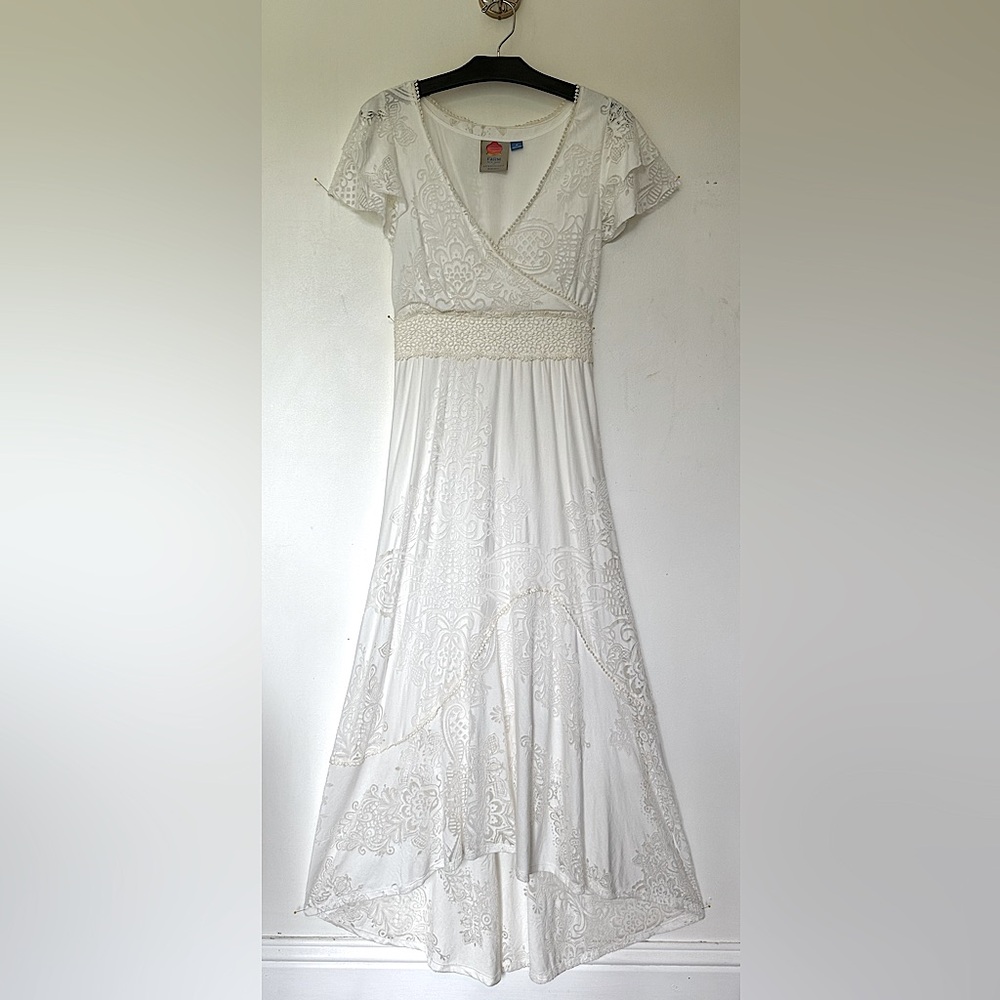 COPY - Anthropologie Farm Rio de Janeiro white burnout velvet dress size Medium